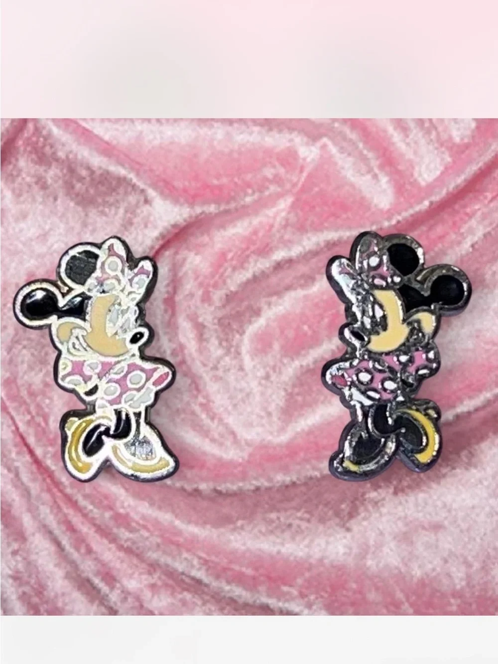 Disney Minnie Mouse Pink and Black Earrings